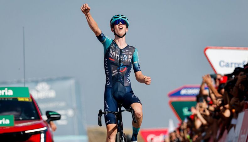 Vuelta: prodígio de 20 anos Jakob Omrzel vence em Calar Alto e Enric Mas ganha vantagem