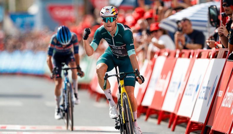 Van Aert exuberante na 13ª etapa da Volta a Espanha