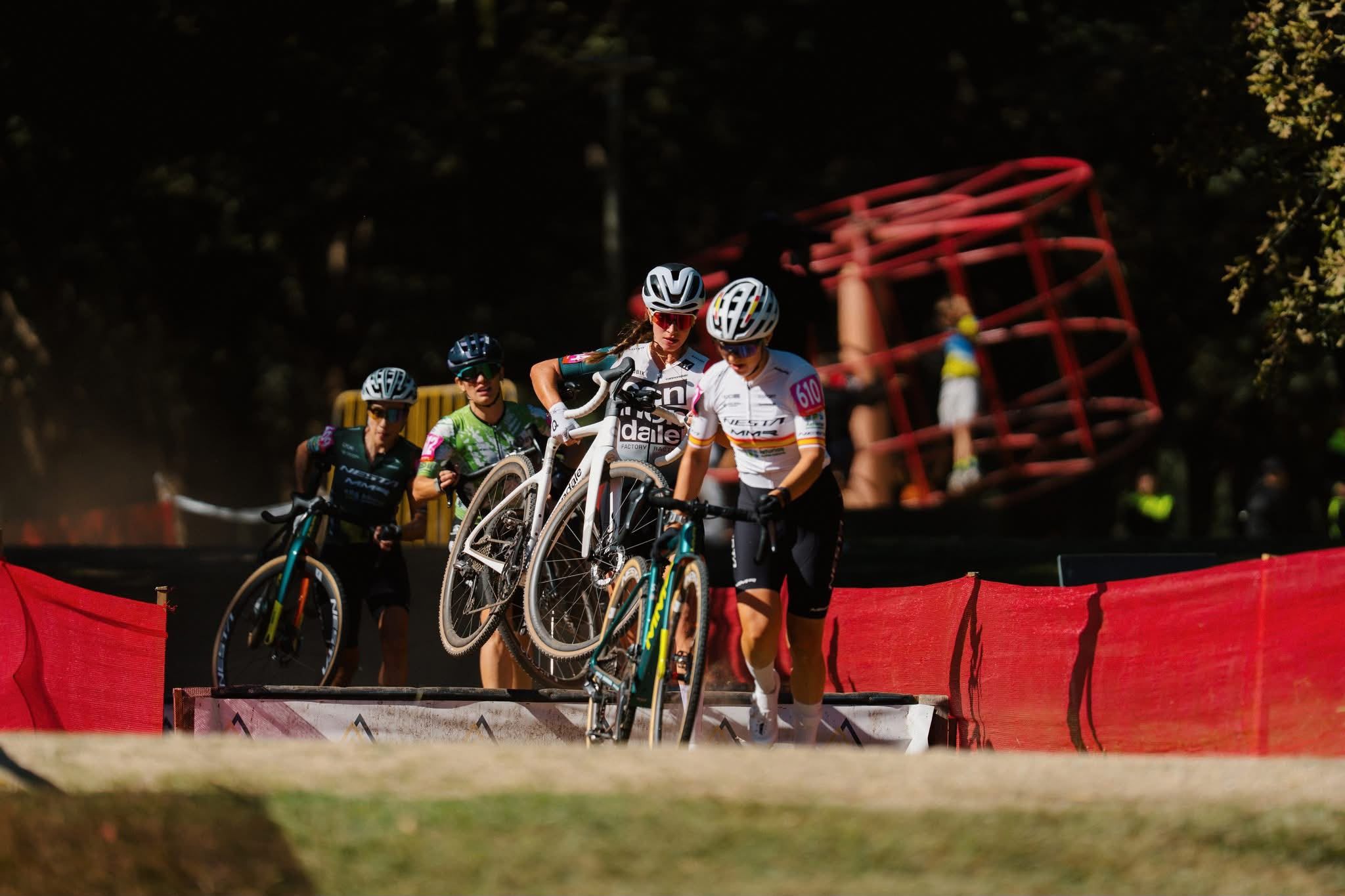 Vouzela e Vila Real recebem duas jornadas de ciclocrosse Vouzela e Vila Real recebem duas jornadas de ciclocrosse