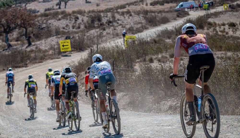 uci al (20)