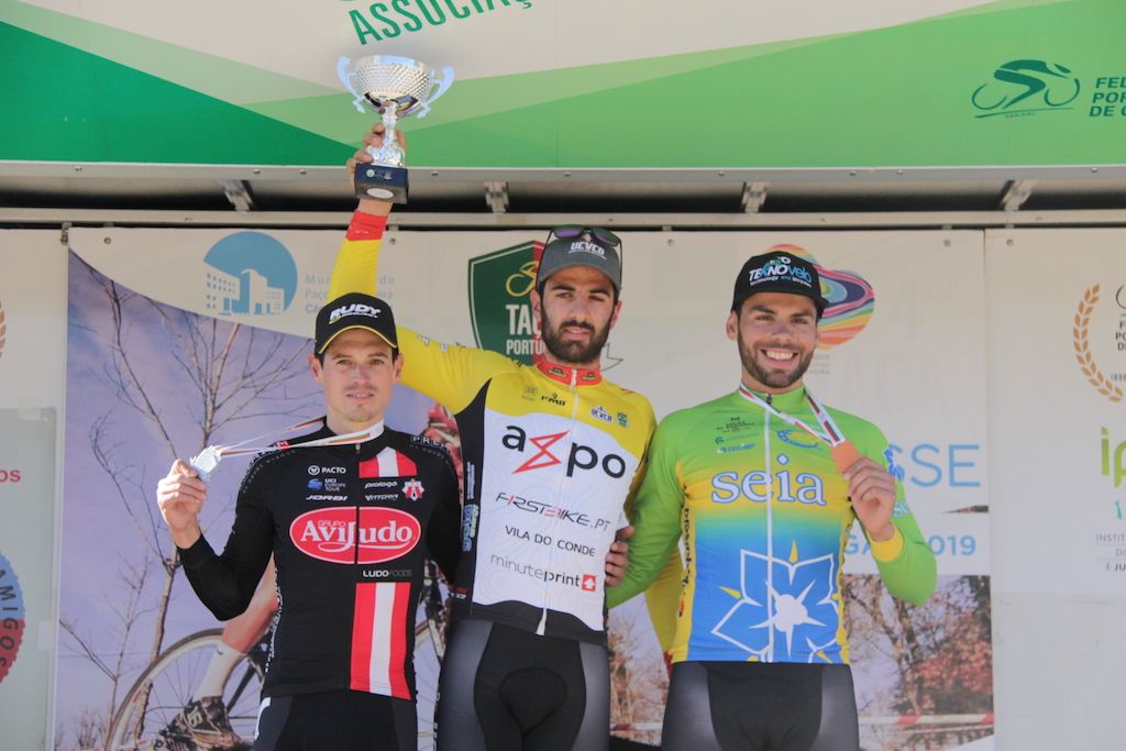 Mário Costa e Ana Santos são os vencedores da Taça de Ciclocrosse