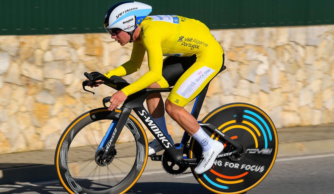 Remco Evenepoel impôs a sua lei no Algarve