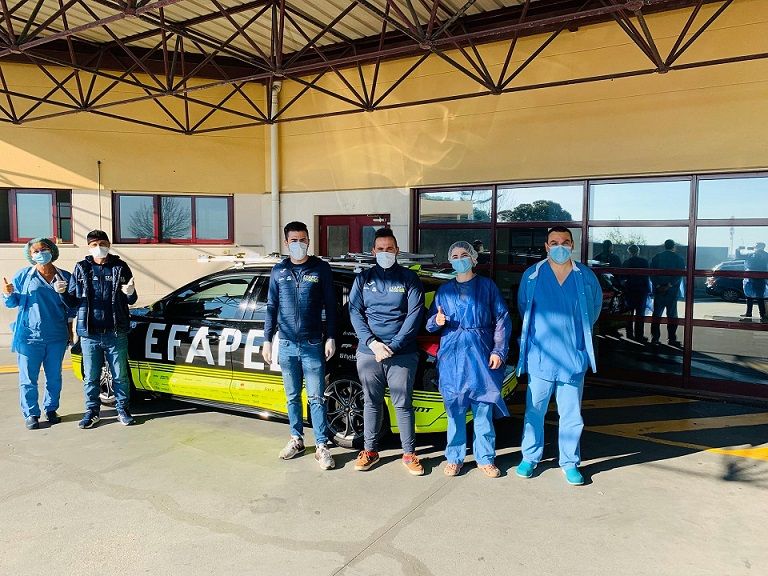 Equipa Efapel rema contra a maré em velocidade de cruzeiro
