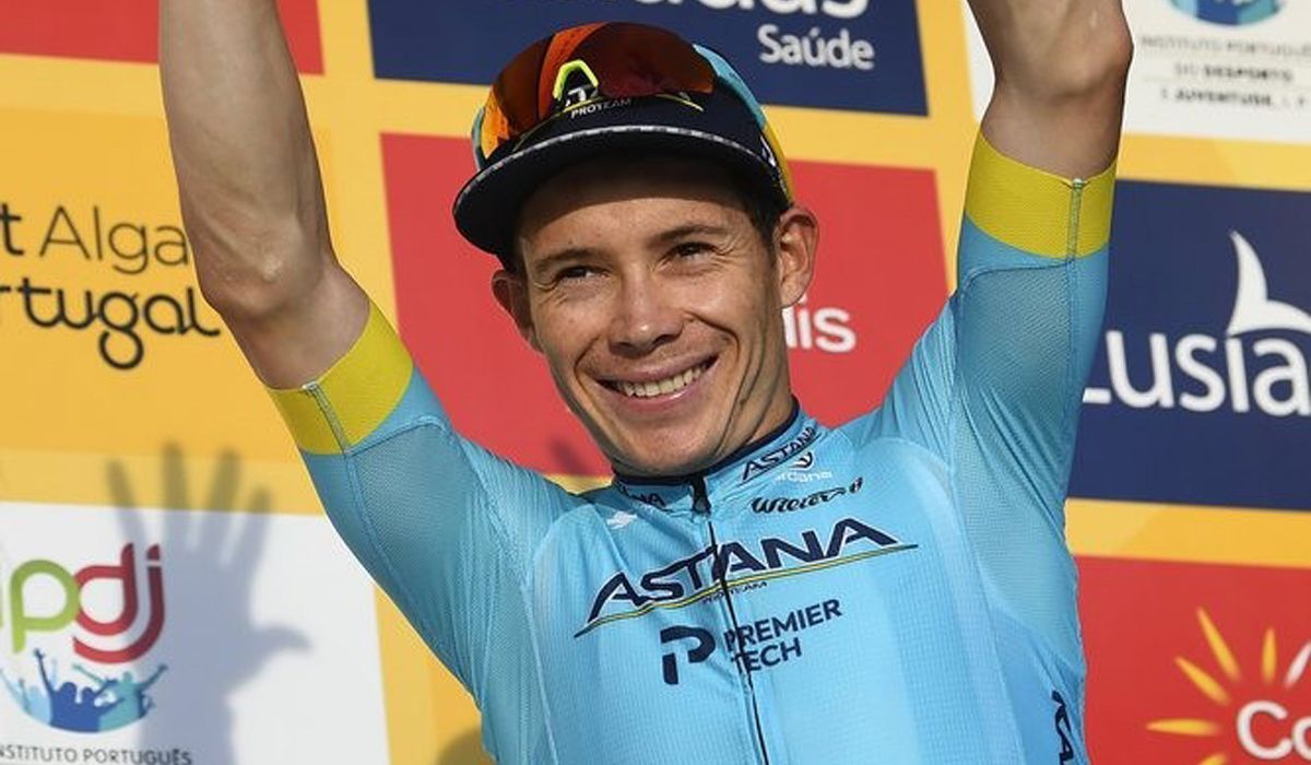 Astana conta com Supermán López para o Tour, mas a equipa está com dificuldades
