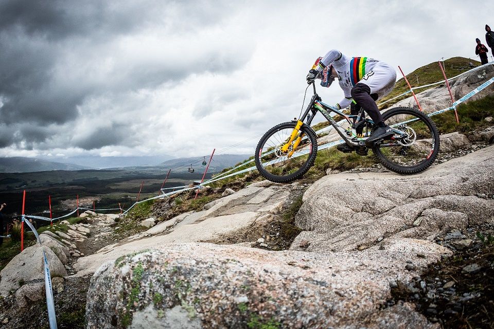 Nova Specialized Demo 2021
