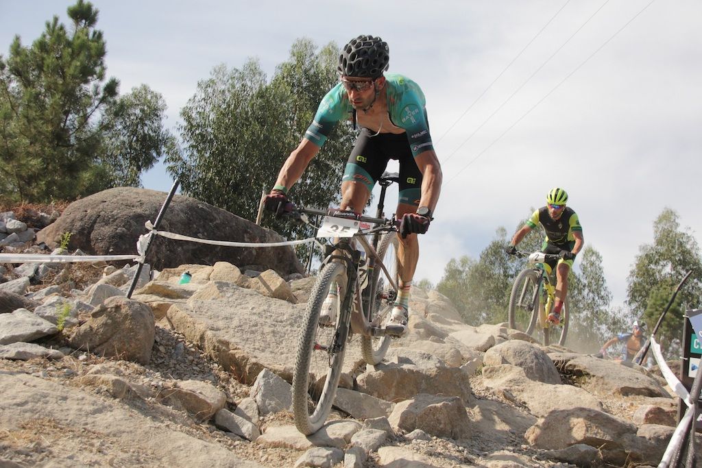 XCO: José Dias e Raquel Queirós ganham em Guimarães