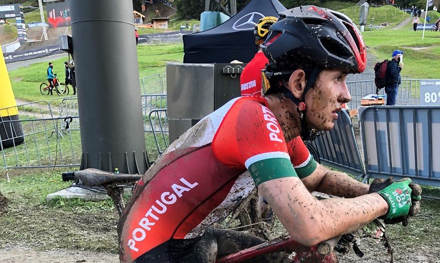 João Cruz 45.º no mundial júnior de XCO