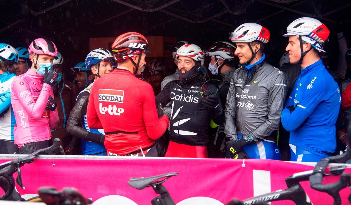 Ciclistas asseguram que o seu protesto no Giro foi para proteger a sua saúde