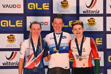Maria Martins conquista bronze em scratch