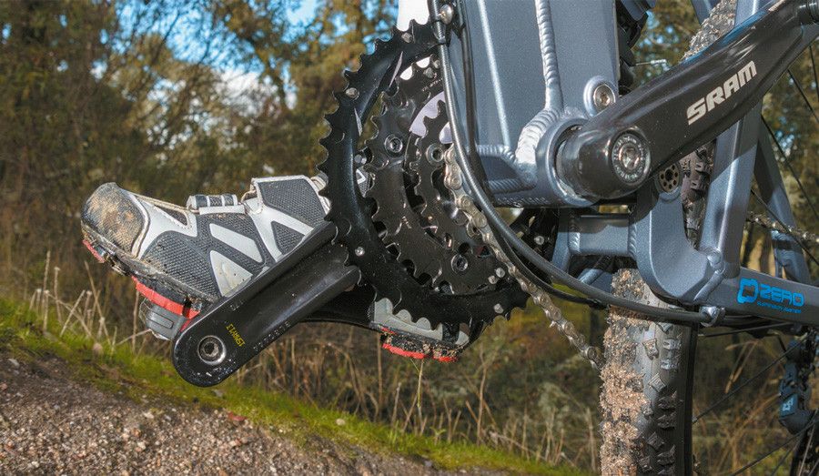 A tua corrente caiu para o lado do eixo pedaleiro?