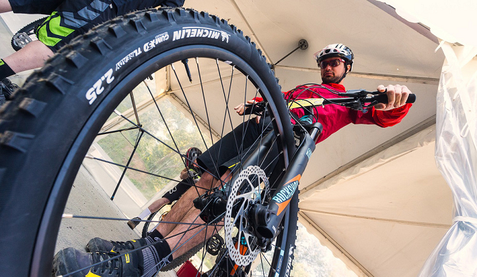 Acabei de comprar uma bicicleta. Será que vem com Tubeless?