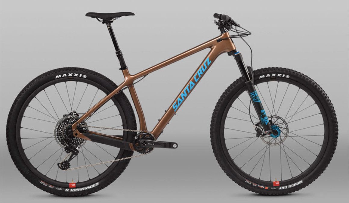 Nova Santa Cruz Chameleon em carbono