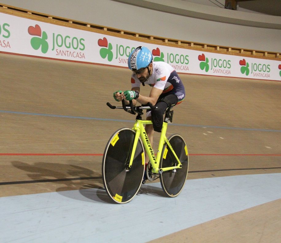 Telmo Pinão à procura do top 10 no Mundial de Paraciclismo em pista