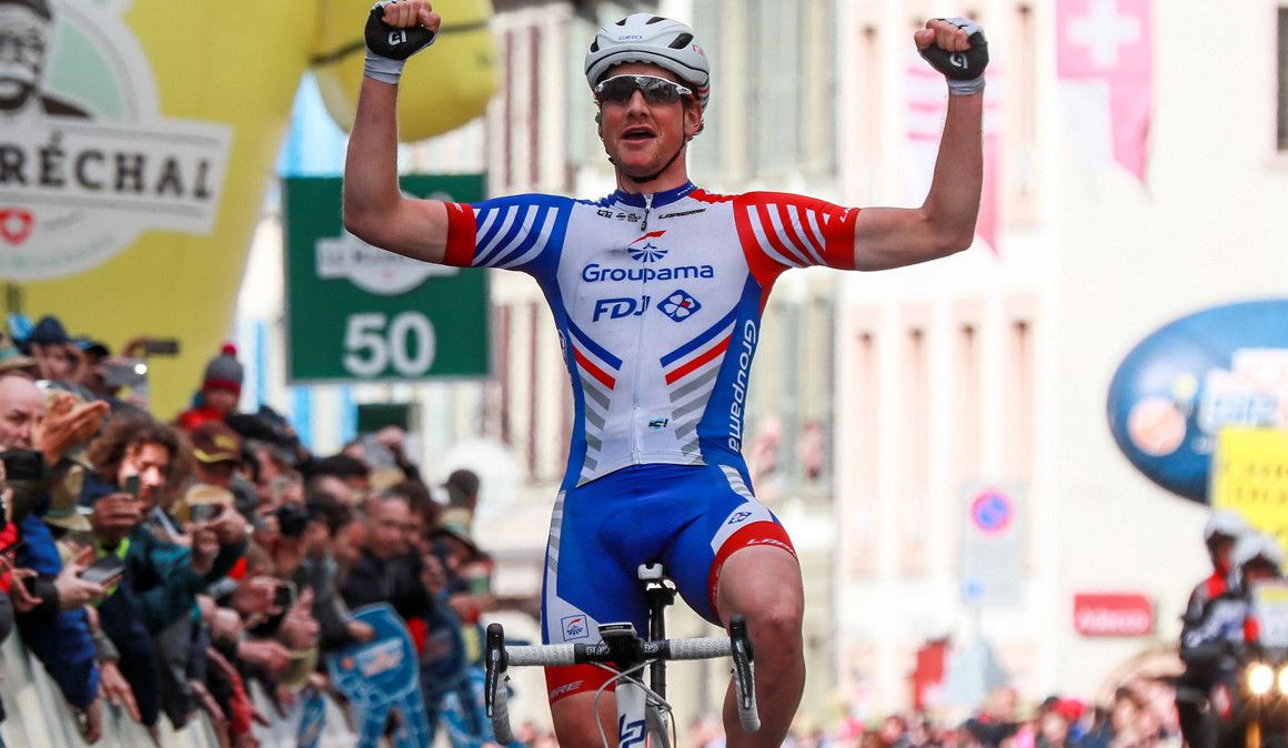 Tour da Romandia: Küng ganha segunda etapa, Rui Costa continua em segundo