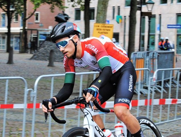 Carvalho 16º na Holanda