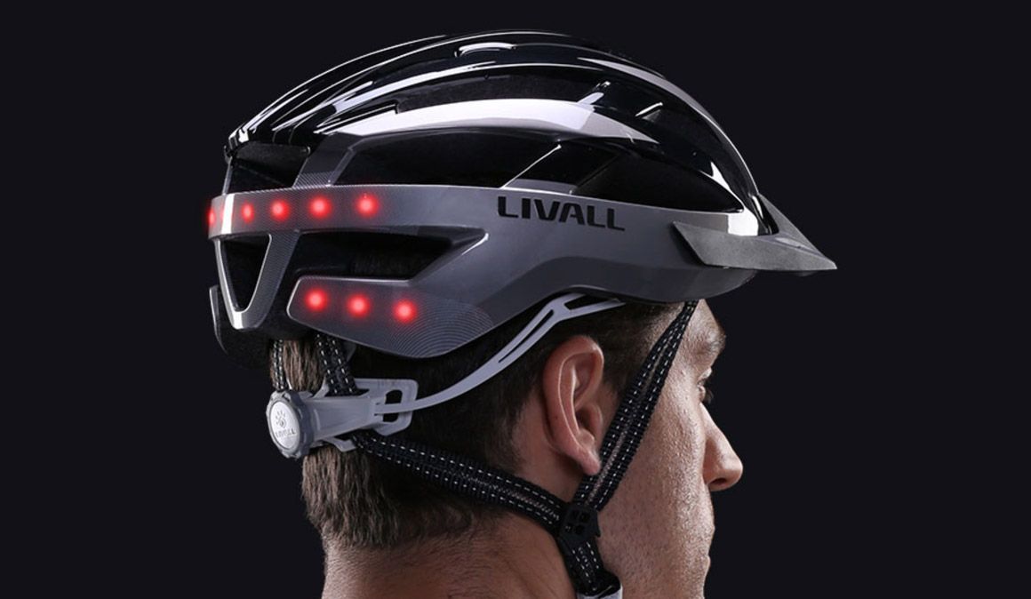 Livall MT1: o capacete com luz, alta voz e microfone 