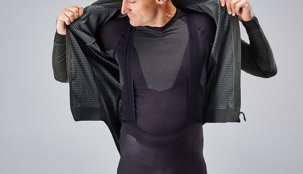 5fa2c9270ce694623a8b6874-vestuario-da-decathlon-para-este-inverno.jpeg