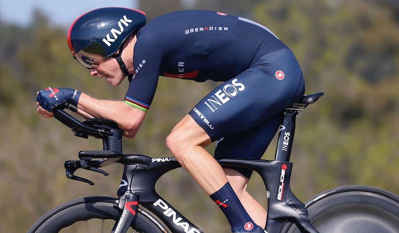 Volta à Catalunha: Rohan Dennis ganha o CRI e João Almeida passa a líder
