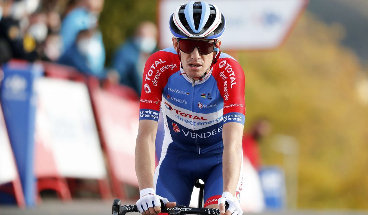 Romain Sicard abandonou o ciclismo profissional devido a um problema cardíaco