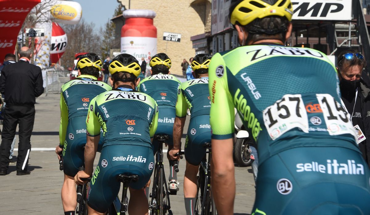 A equipa Vini Zabu foi suspensa pela UCI durante 30 dias