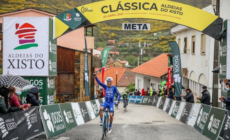 Joni Brandão ganhou a Clássica Aldeias do Xisto