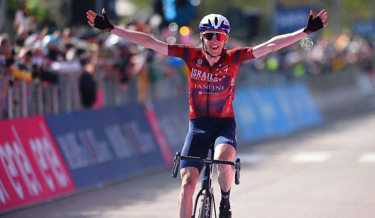 Volta a Itália: Dan Martin ganhou a 17ª etapa em dia glorioso para João Almeida