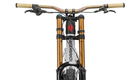mondraker summum carbon 2022 2 mondraker summum carbon 2022 2