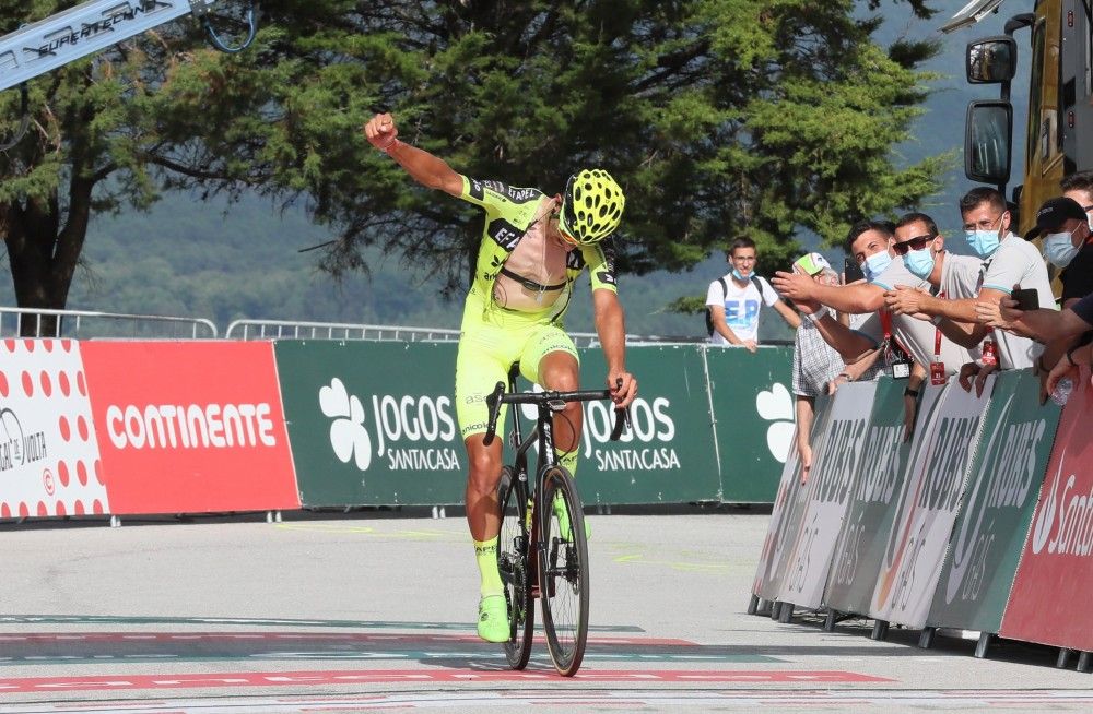Volta a Portugal: Mauricio Moreira ganhou no Alto da Sra da Graça e aproxima-se de Amaro Antunes