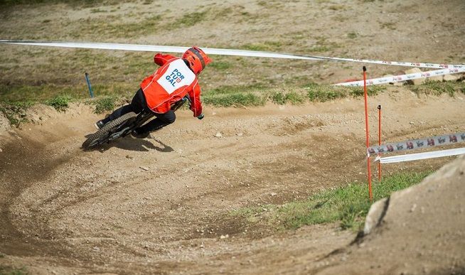Nuno Reis foi o 10.º mais rápido na prova de downhill do mundial de BTT