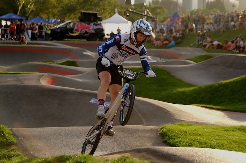 Eddy Clerte e Aiko Gommers sagram-se campeões do mundo de Pump Track em Lisboa 