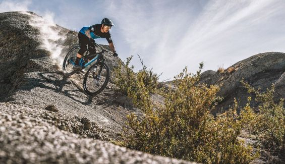 mondraker renova a foxy carbon 8 mondraker renova a foxy carbon 8