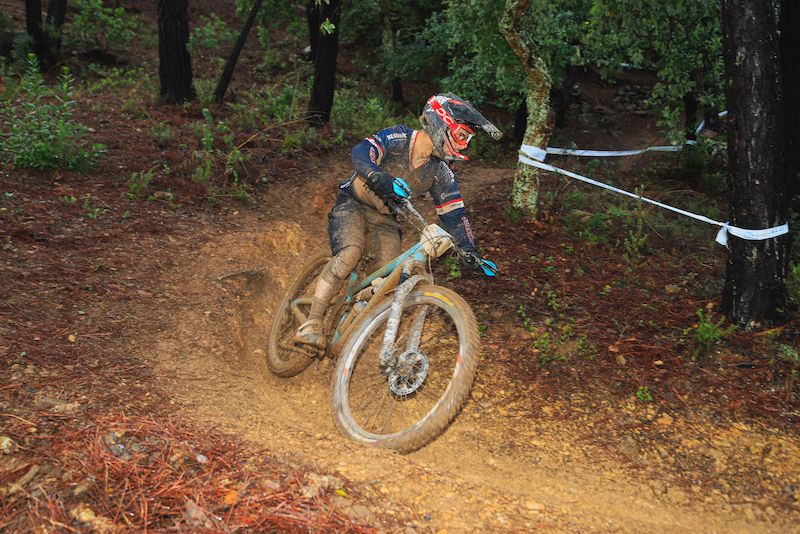 João Rodrigues e Maaris Meier coroados vencedores da Taça de Portugal de Enduro 2021