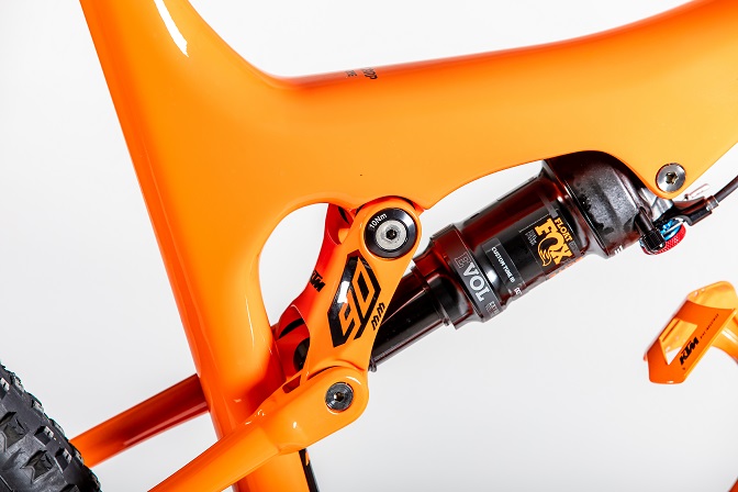 Já testámos a KTM específica para o mercado português