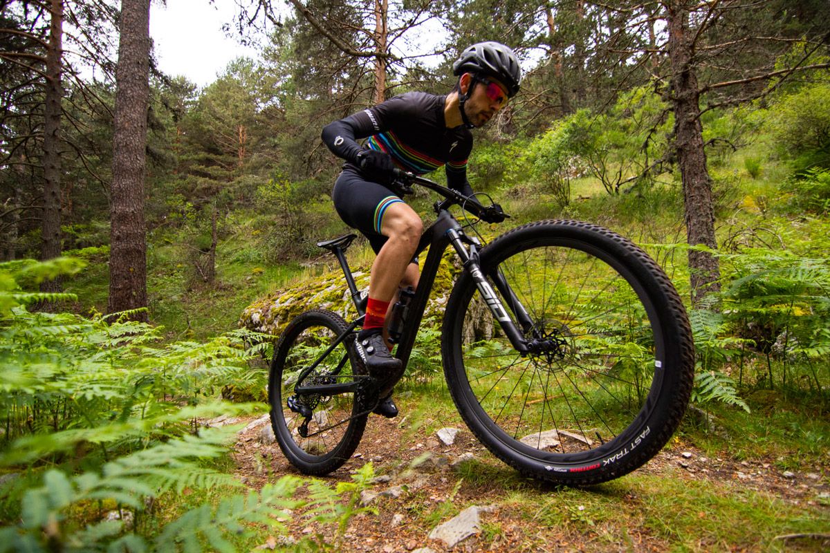 Já testámos a Specialized EPIC e EPIC EVO 2021