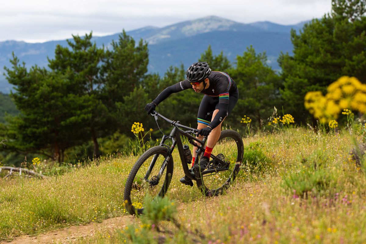 Já testámos a Specialized EPIC e EPIC EVO 2021