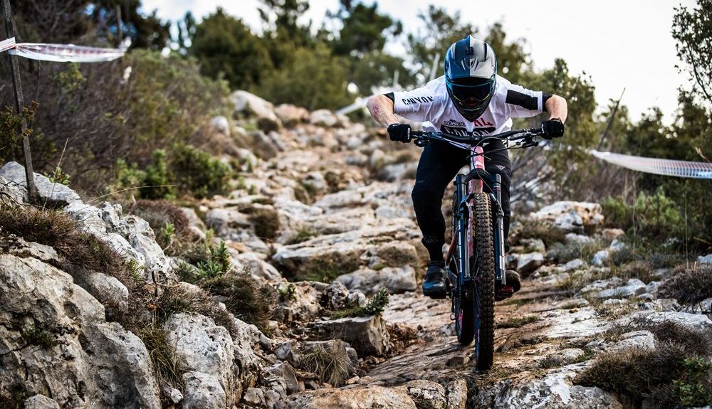 RockShox apresenta a nova ZEB para Enduro e eBikes