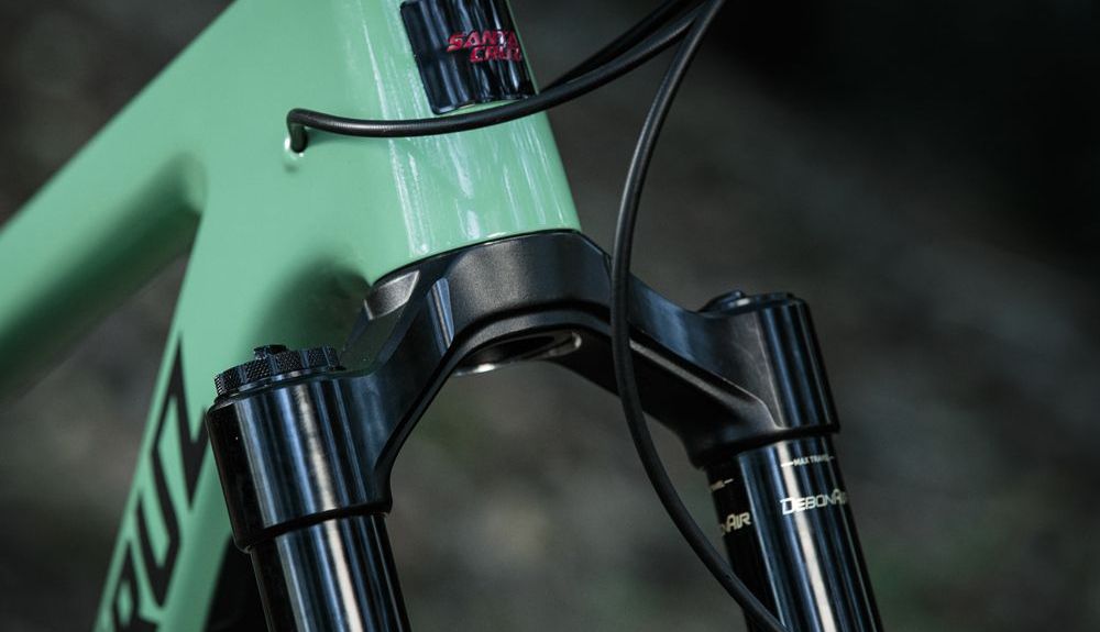 RockShox apresenta a nova ZEB para Enduro e eBikes