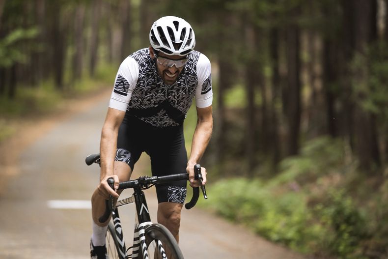 Contador completa, com recorde, o desafio Everesting em Navapelegrín