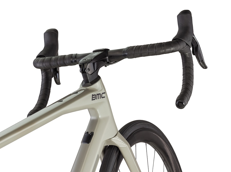BMC Roadmachine redesenhada