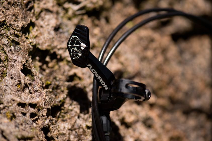 FSA coloca no mercado um novo espigão telescópico para XC e Gravel
