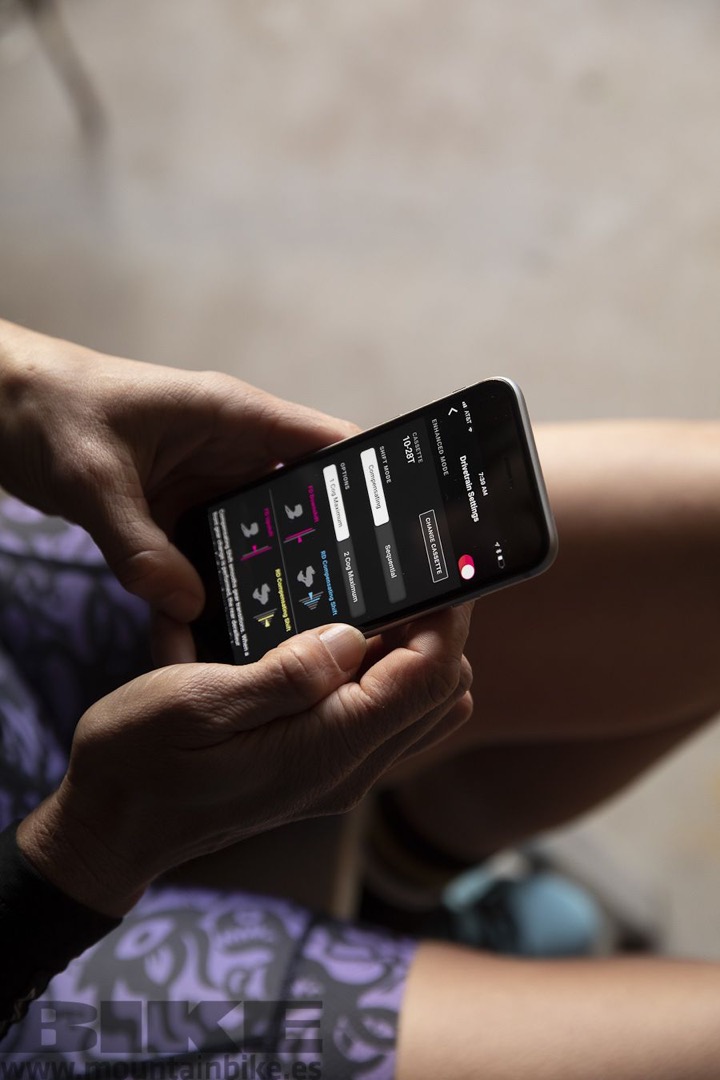 Rocker, o novo manípulo para o SRAM AXS