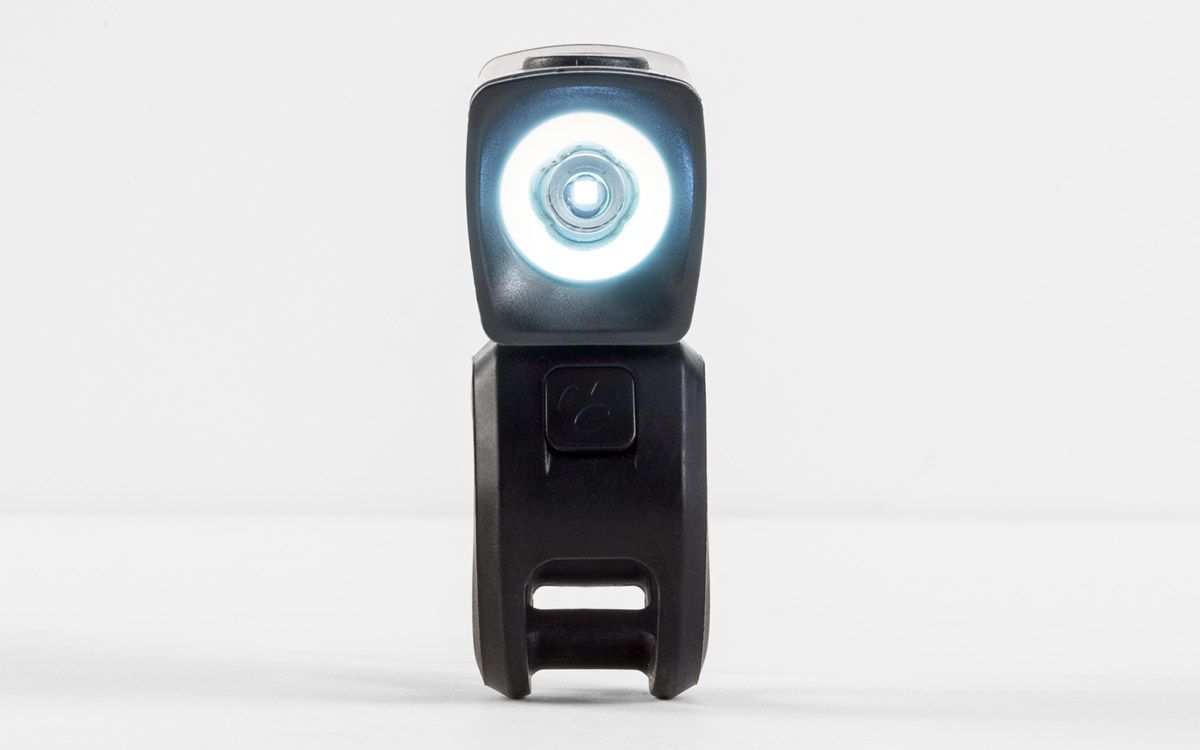 Nova luz dianteira Bontrager Ion Comp R