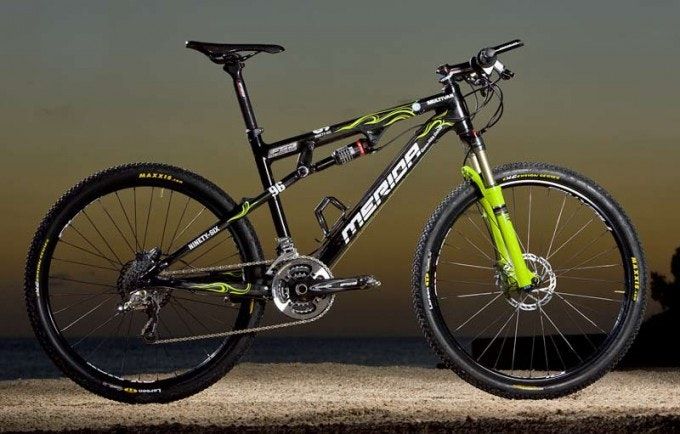 Nova Merida Ninety-Six em duas versões, XC e Down Country