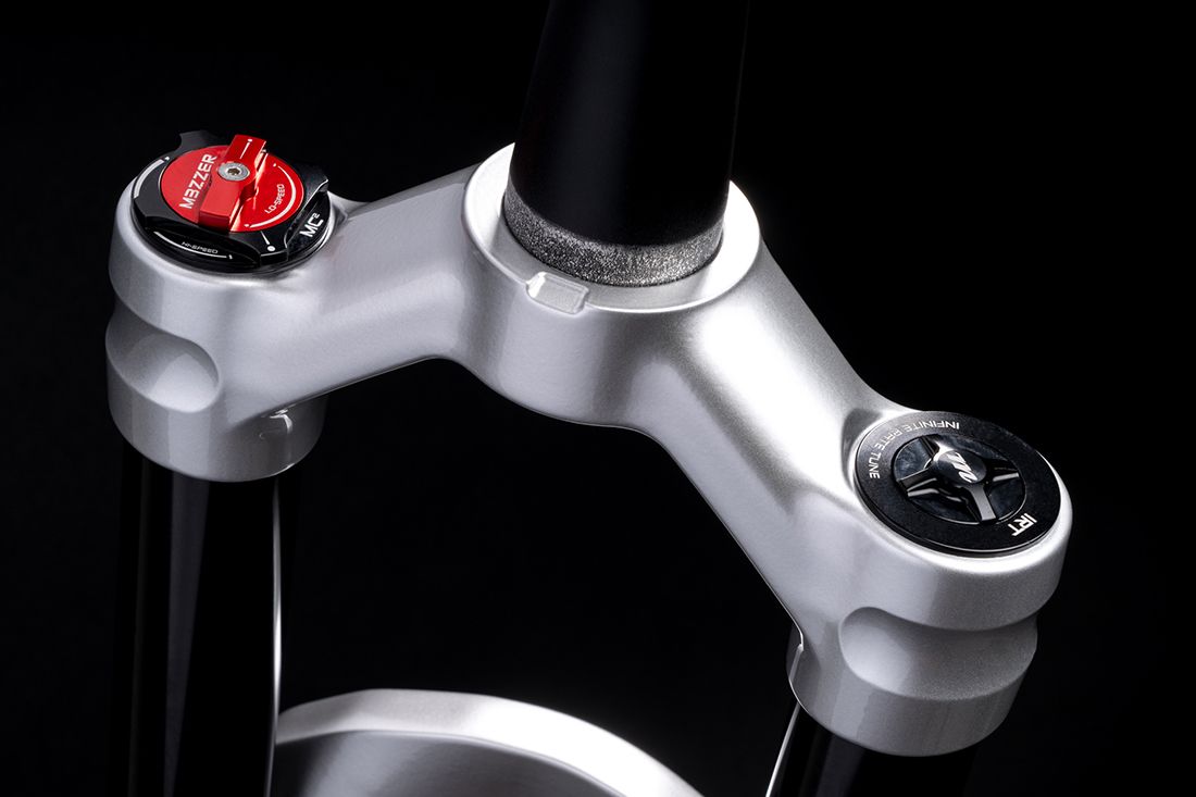 Nova Manitou Mezzer Pro edição limitada Sterling