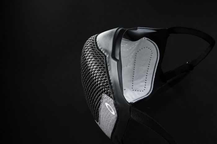 Oakley apresenta a nova máscara MSK3